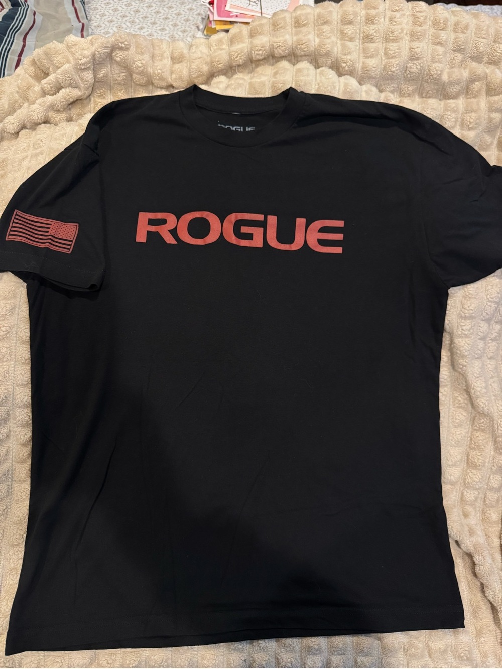 Rogue Mens gym Black Short-Sleeve Tee with Red Logo